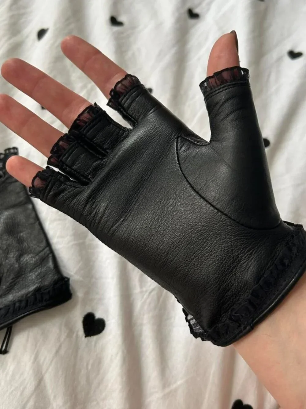Black Lace Up Fingerless Gloves